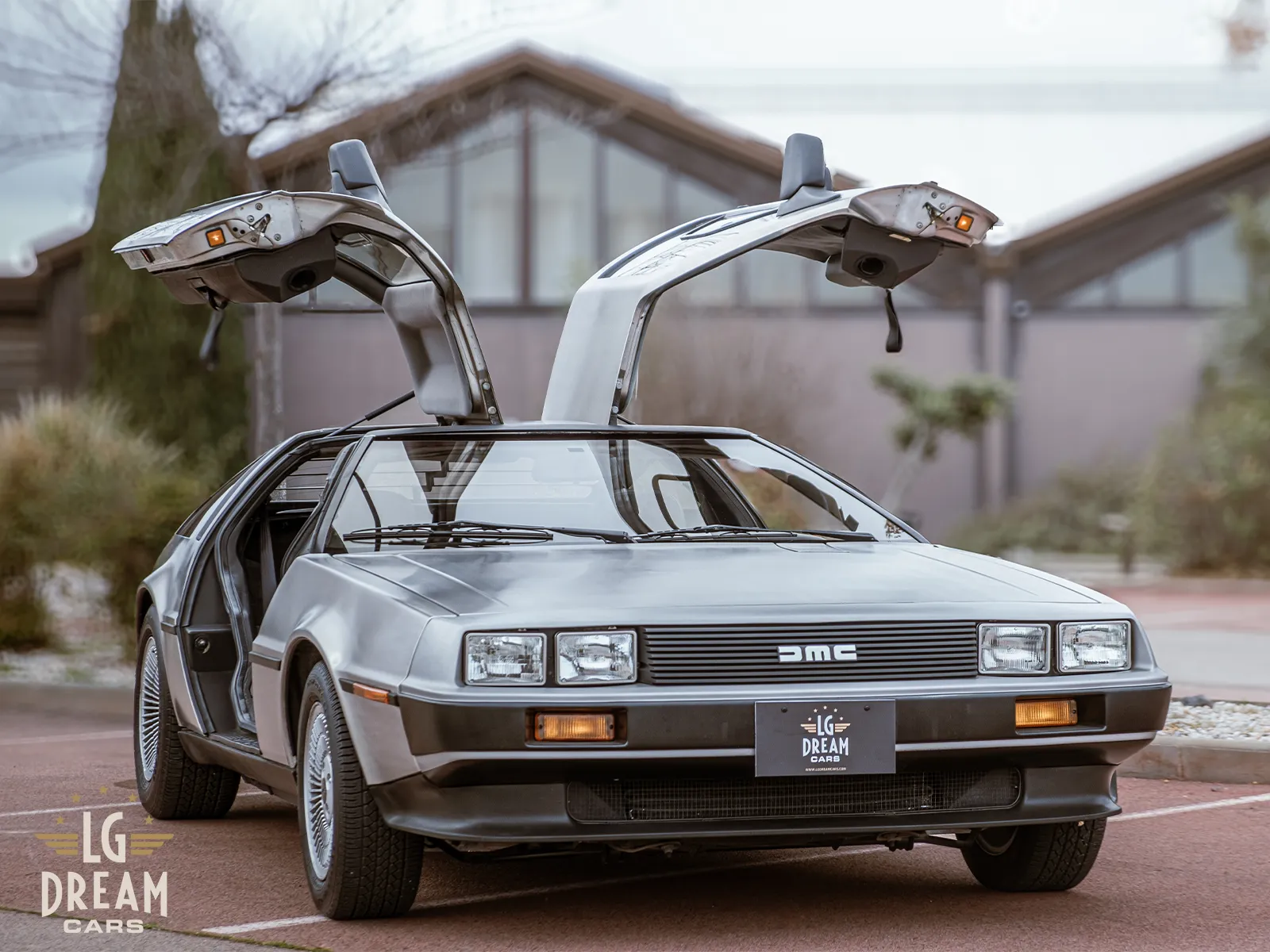 Photo d'une DeLorean DMC 12